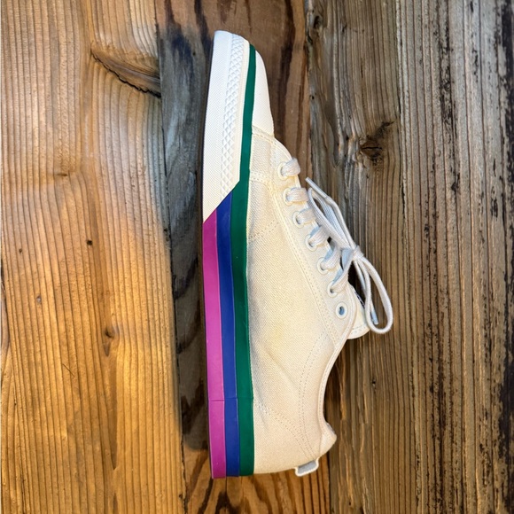 Adidas men’s limited special edition “ love unites” pride sneaker - Picture 8 of 17